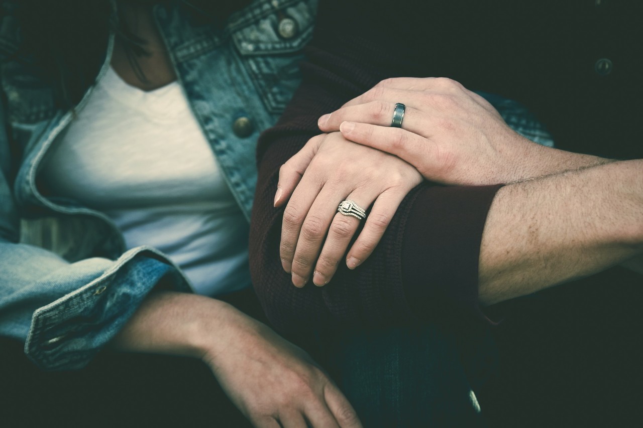 couple-1845334_1920 couple-1845334_1920